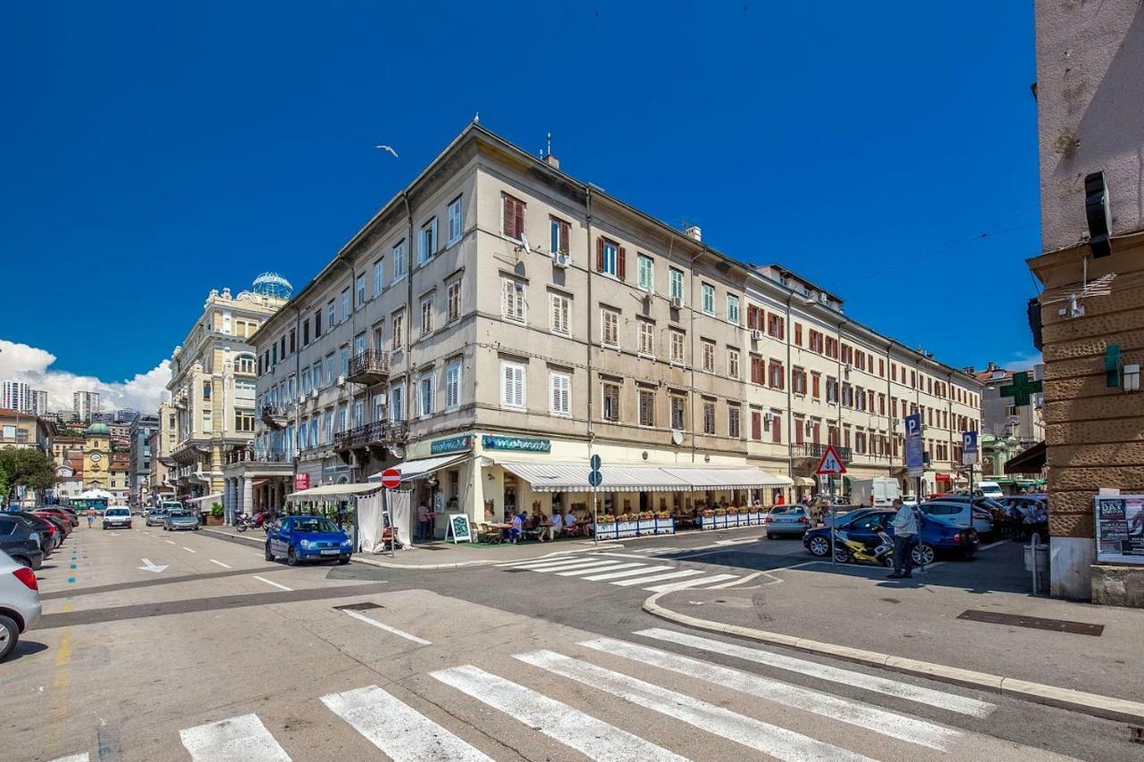 Sailor Apartments Rijeka Bagian luar foto